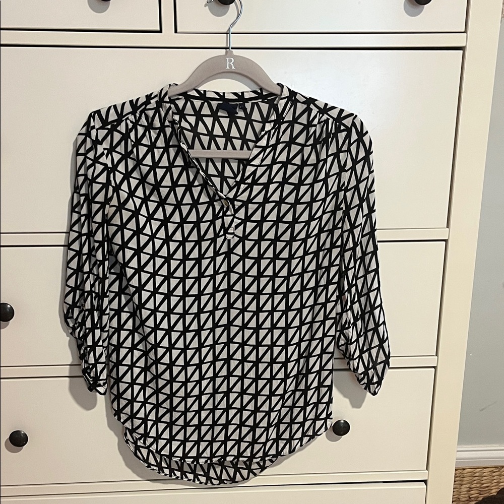 Kaari Blue Black and White Geometric Blouse